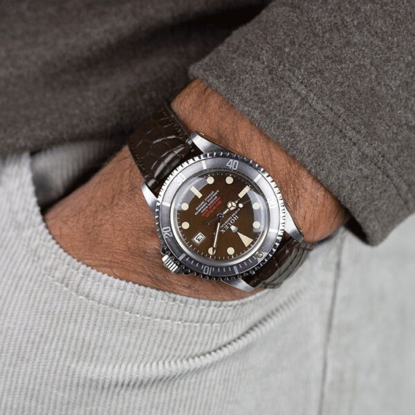 1618644092-Handmade-leather-watch-strap-brown-Sugar-Alligator-Round-scale (2) Handmade leathe watch strap :brown Sugar Alligator Round scale