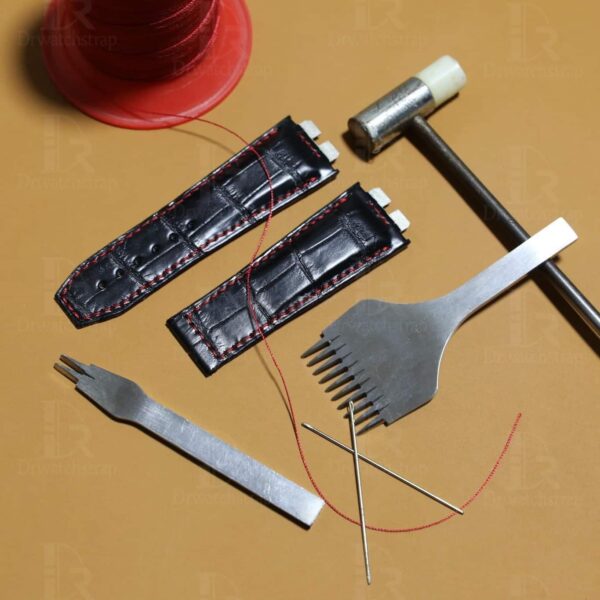 Hublot Big Bang Unico straps handmade can be customized. Black alligator leather with red accents